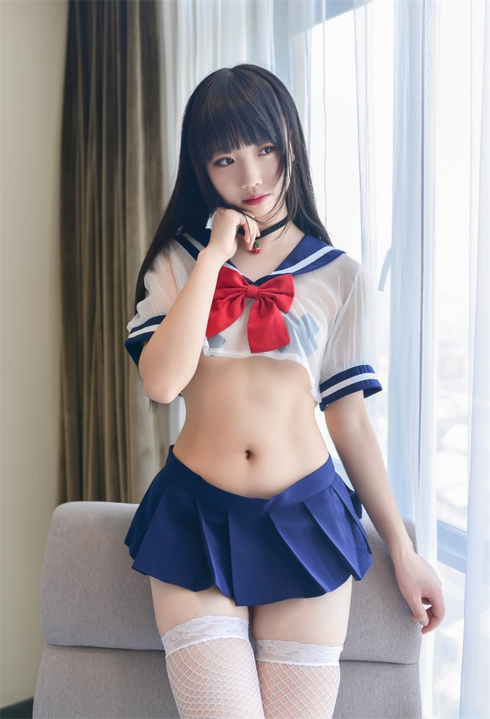 网红Coser@雪琪 – 透明JK 水手服渔网袜 [20P/21MB]-萌图网