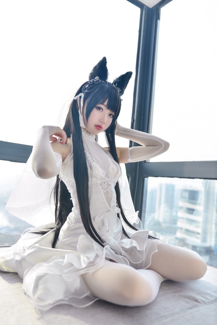 网红Coser@雪琪-爱宕婚纱 白丝 兽耳 [38P/366MB]-萌图网