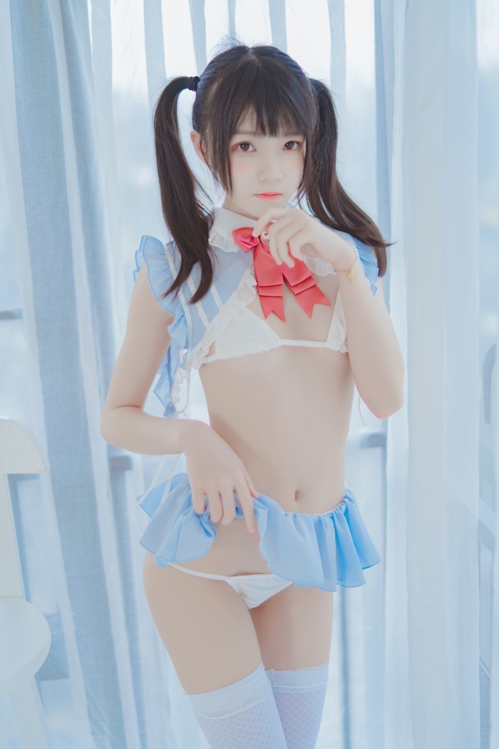 人气动漫Coser@桜桃喵 – 爱丽丝的兔子+特写 [76P/902MB]插图3