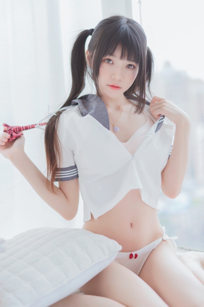 人气动漫Coser@桜桃喵 – 心形胖次 [111P/1.30GB]插图3