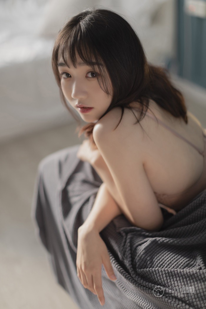 [YALAYI雅拉伊] 2019.06.27 No.321 念念《阴天日记》[42+2P/432MB]插图2