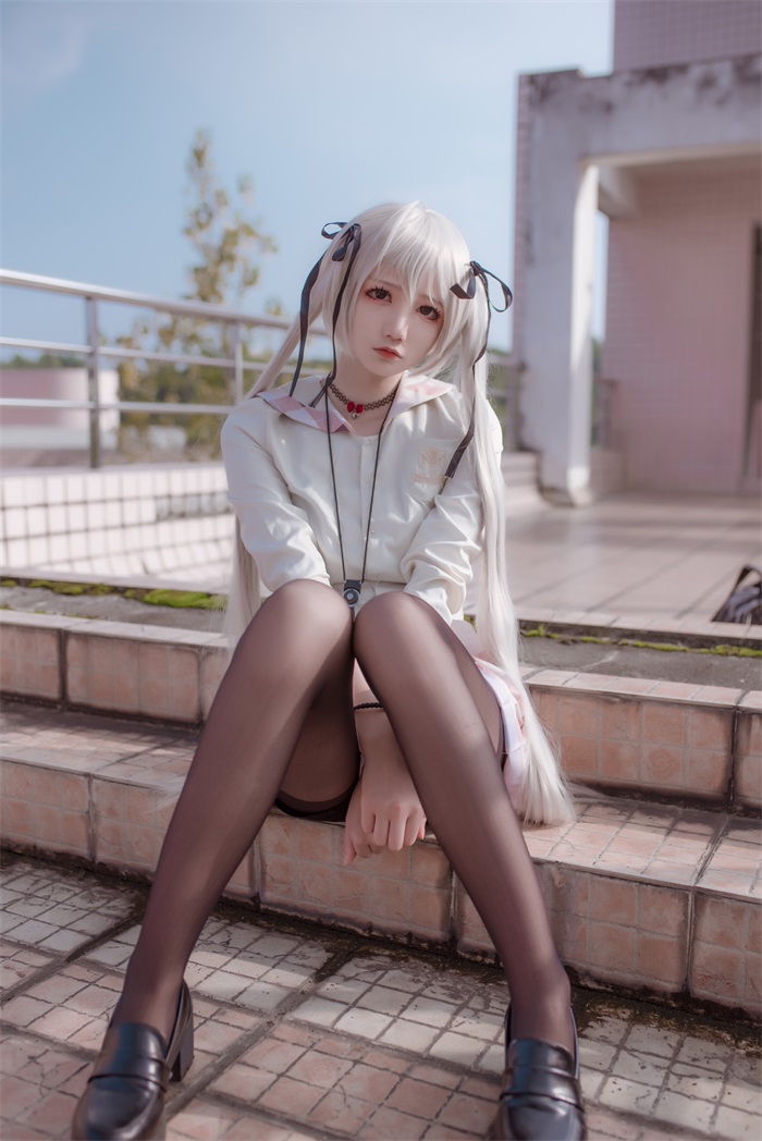 微博红人Coser@五更百鬼 校服穹 [12P/72.9MB]插图1