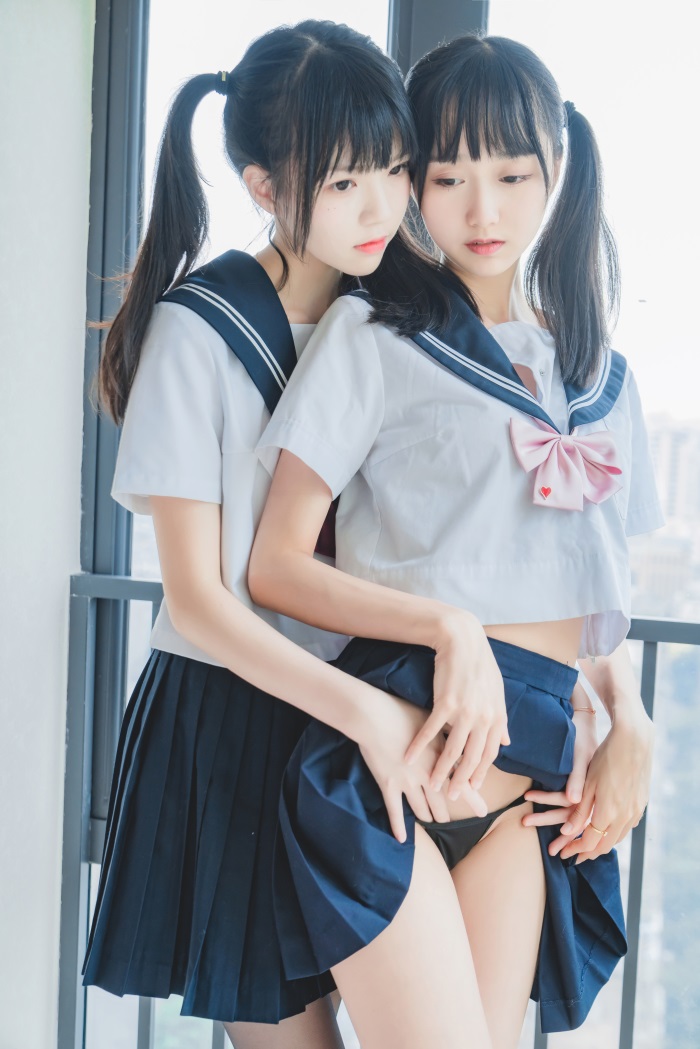 人气Coser@桜桃喵&木绵绵 – 她(制服×制服) [37P/718MB]插图4