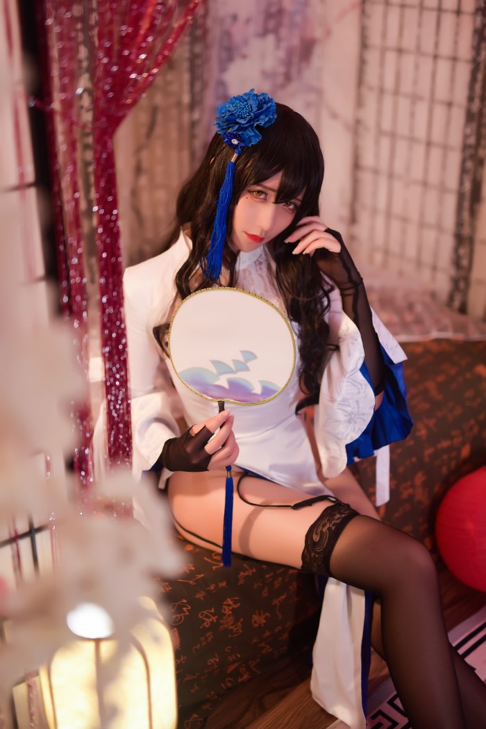 网红Coser@雪琪SAMA – 浴巾自拍 [6P/10MB]插图3