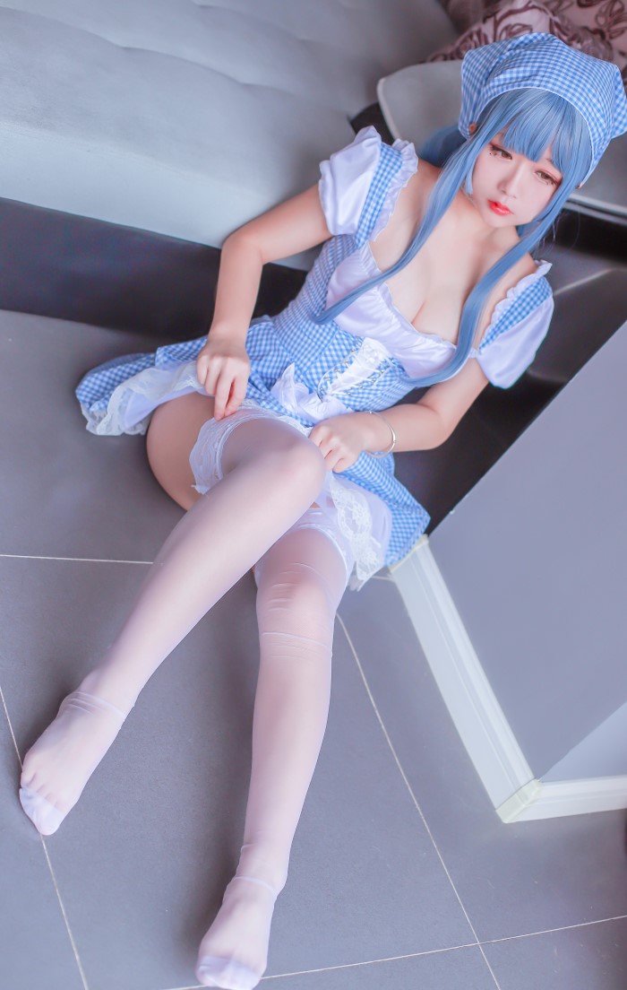 微博红人Coser@日奈娇 蓝色女仆 [46P/413MB]插图1