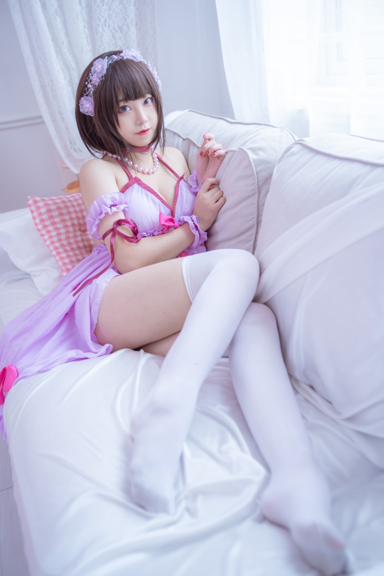 微博二次元coser@蜜汁猫裘  加藤惠睡衣 [14P/173MB]插图1