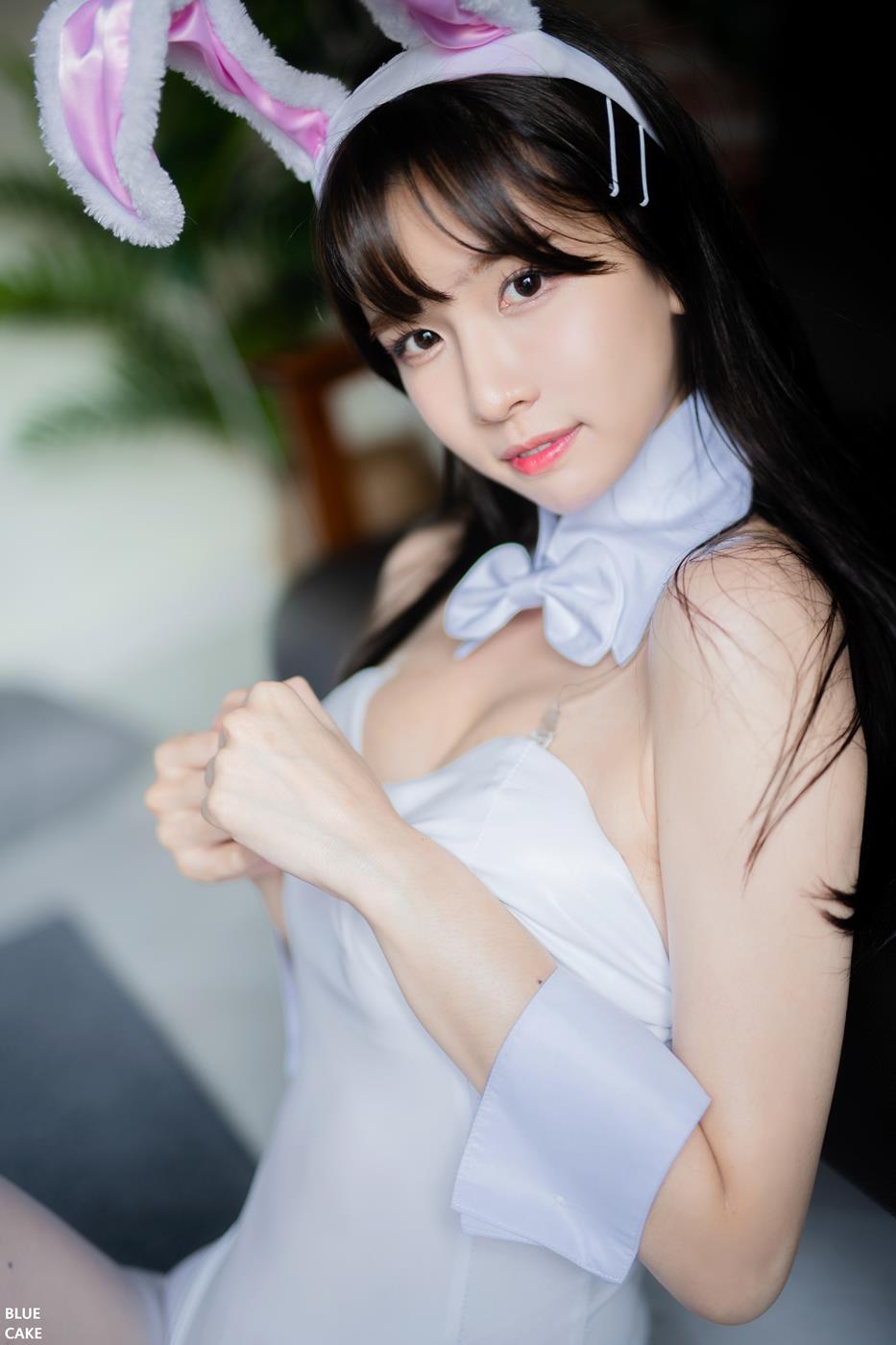 [BlueCake] NO.001 Ahrin – White and Black Bunny [141P/1.39G]插图4