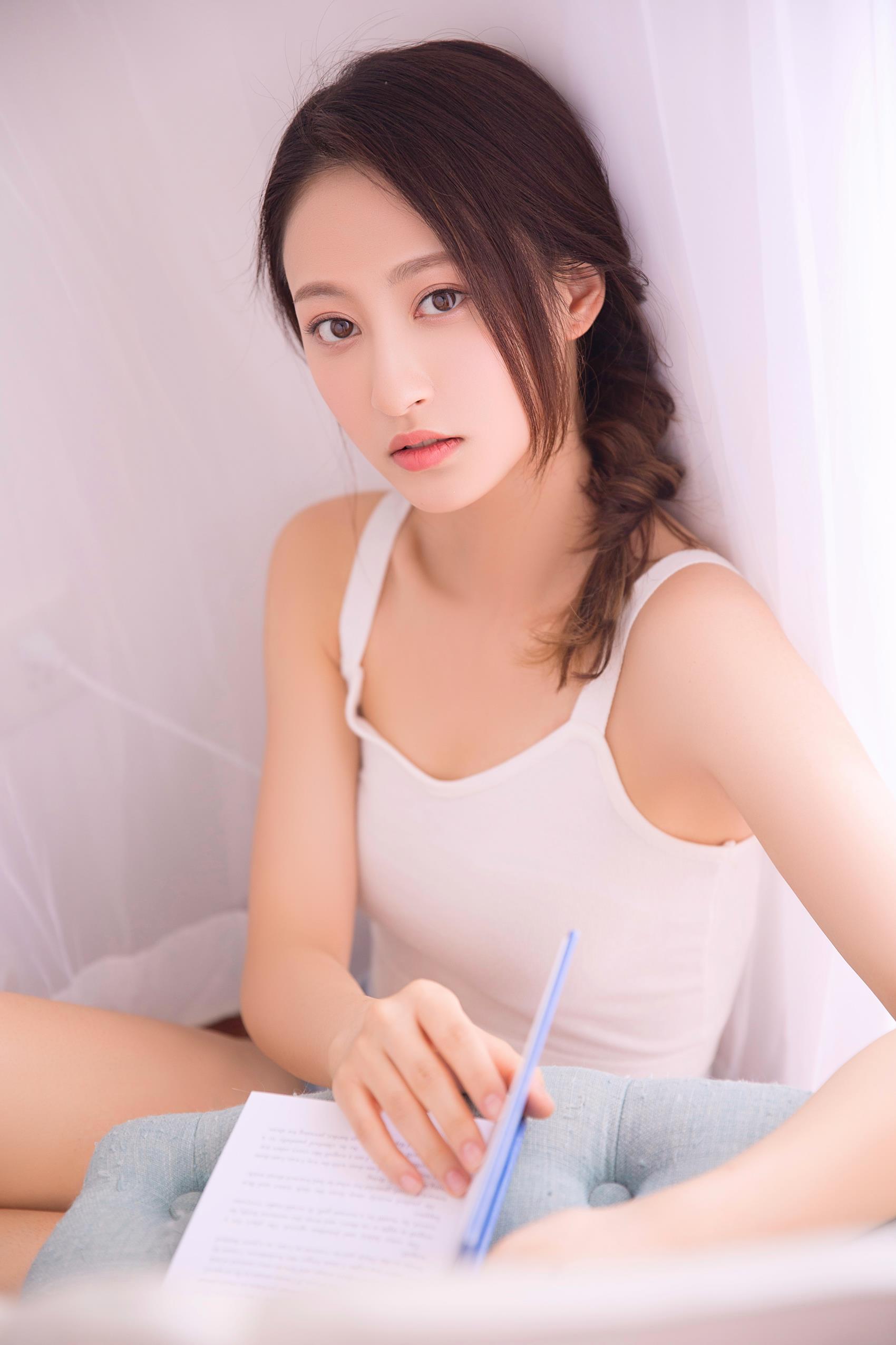 [YALAYI雅拉伊]2023.07.26 NO.1051 眼里花影[24+1P/449MB]插图2