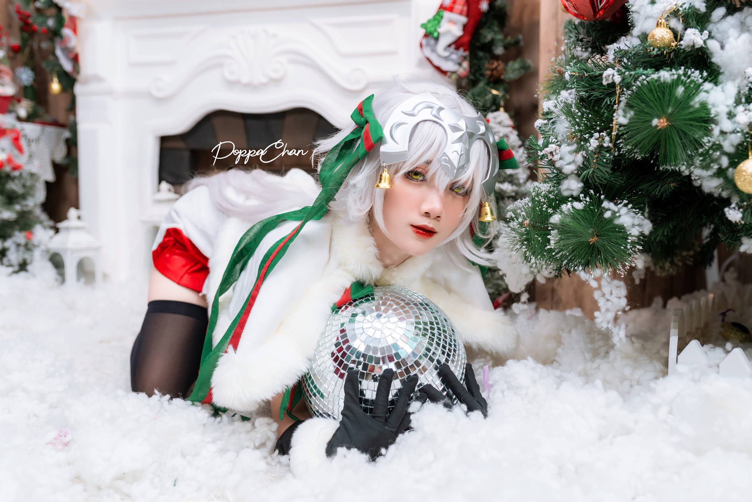 PoppaChan – Jeanne D’arc Alter Santa Lily[26P/4V/139MB]插图1