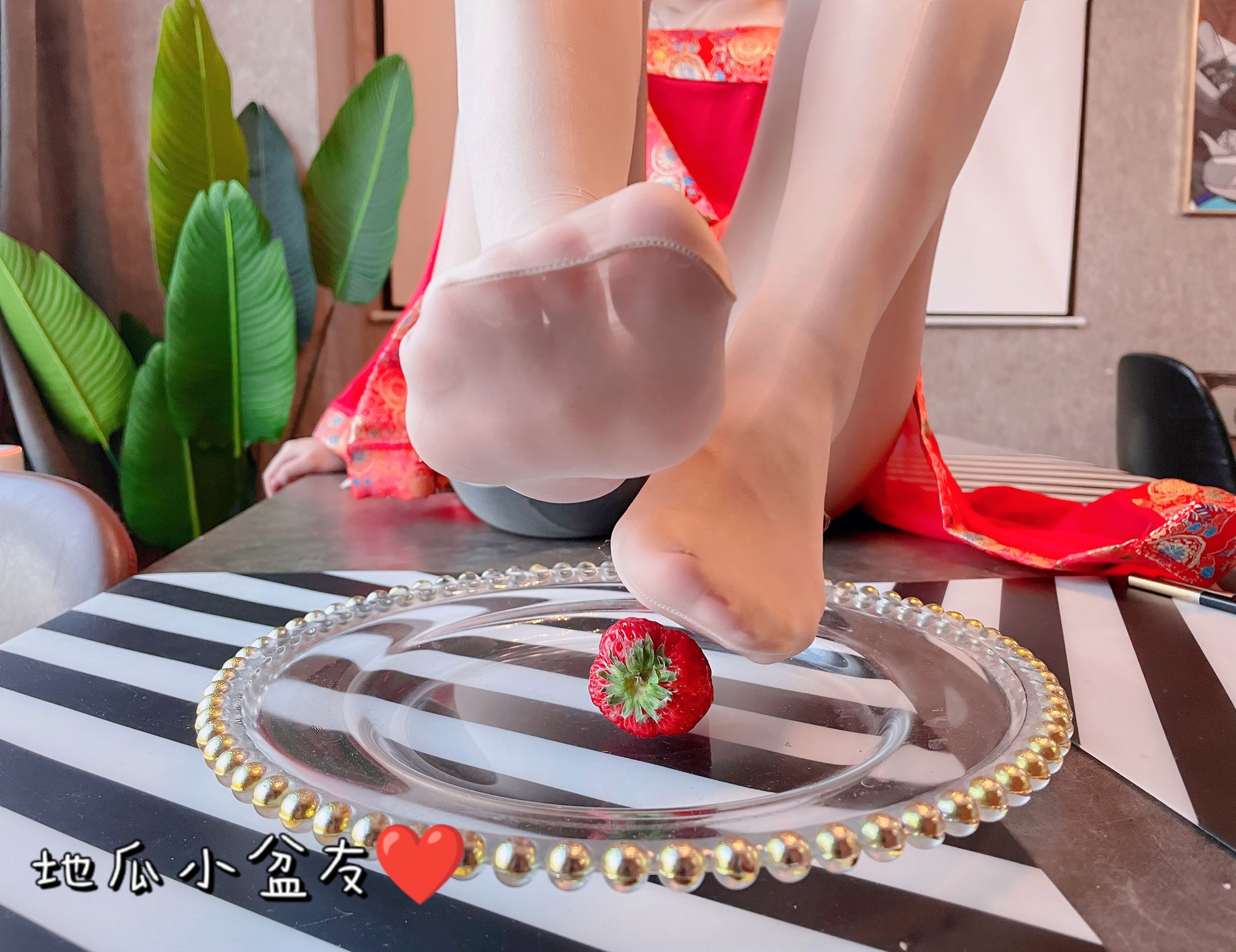 网紅Coser@地瓜小朋友 -粘液肉丝草莓[21P111MB]插图1