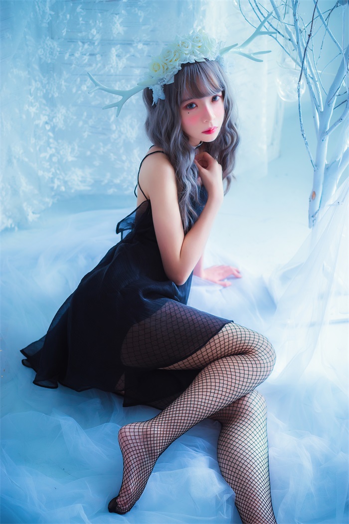 网红Coser@疯猫ss -黑猫 [25P/259MB]插图2