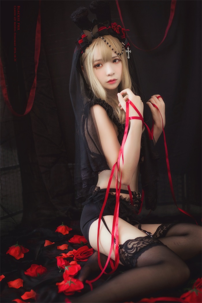 网红Coser@疯猫ss -黑色玫瑰 [20P/27MB]插图2