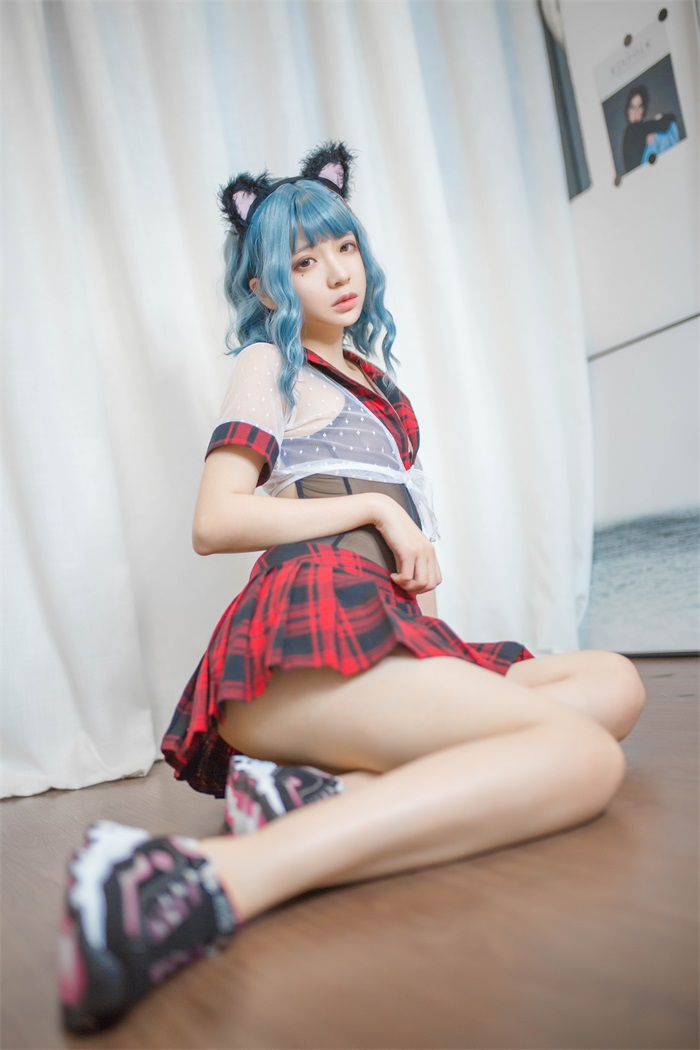 网红Coser@疯猫ss – 蓝发 小猫咪 [26P/122MB]插图2