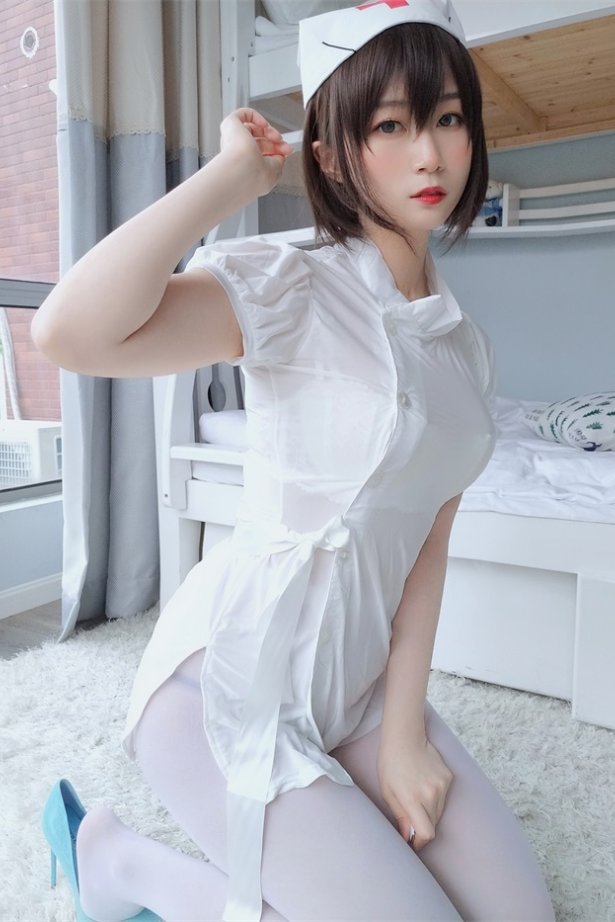 人气动漫Coser@白银81_ 白丝私人小护士 [51P/4V/453MB]-萌图网