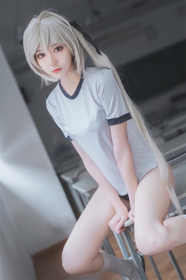 微博红人动漫Coser@南桃Momoko 春日野穹体操服 [28P/139MB]-萌图网