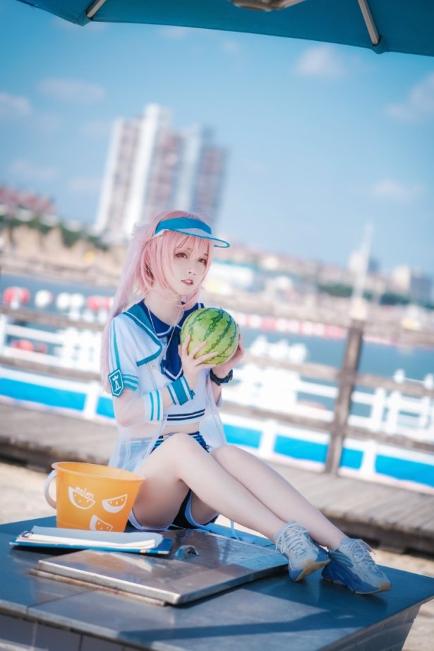 网红Coser@yui金鱼 – 安塞尔 [14P/193MB]