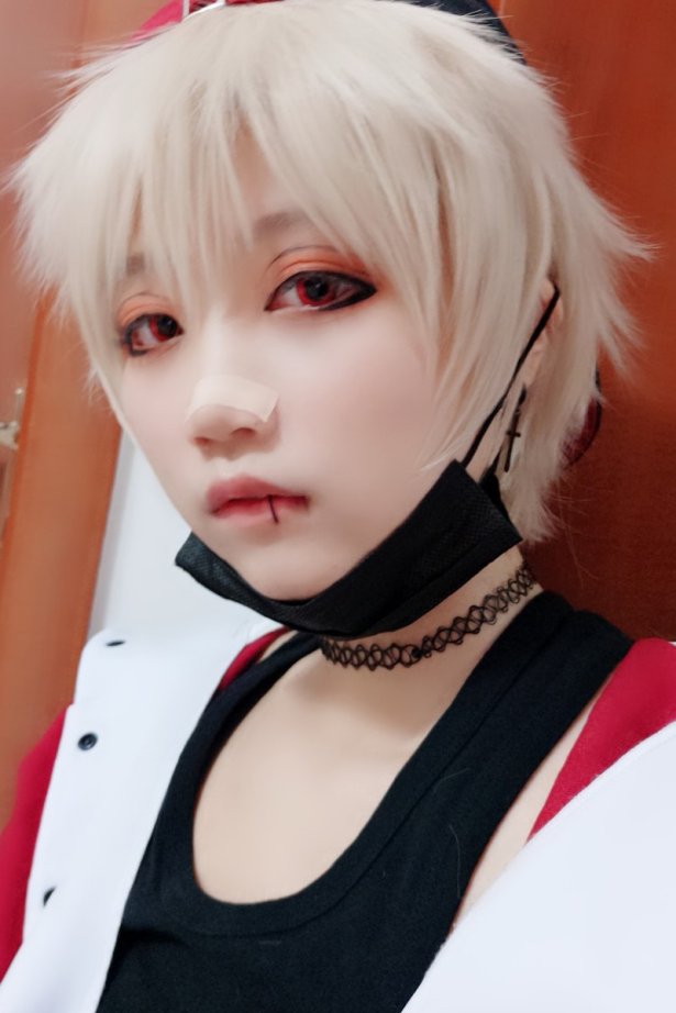 微博红人Coser@五更百鬼 楠 [5P/8MB]-萌图网