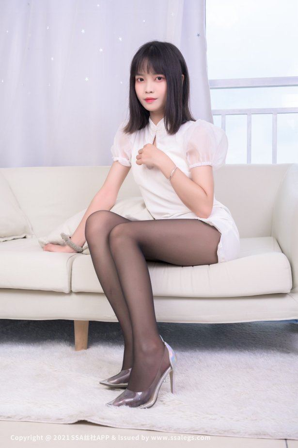 [SSA丝社]超清写真 NO.664 腿模丹丹的黑丝袜美足（上）[118P/2.73GB]-萌图网