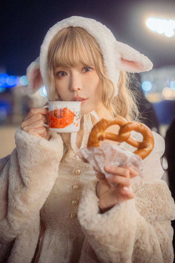 Ely_eee(ElyEE子) – Winter Market Lamb[36P/3V/147MB]