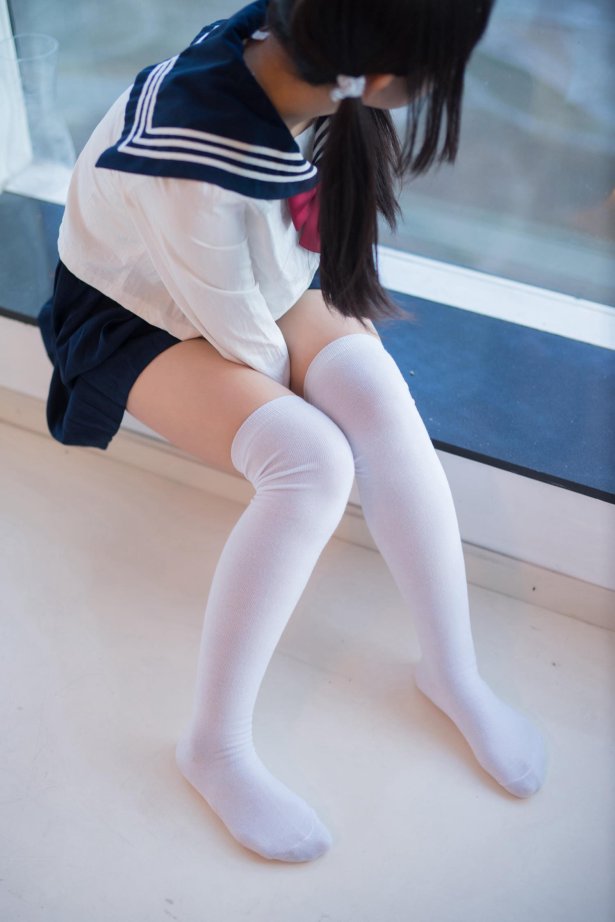 网紅Coser@拇指兔-校服[57P/137MB]-萌图网