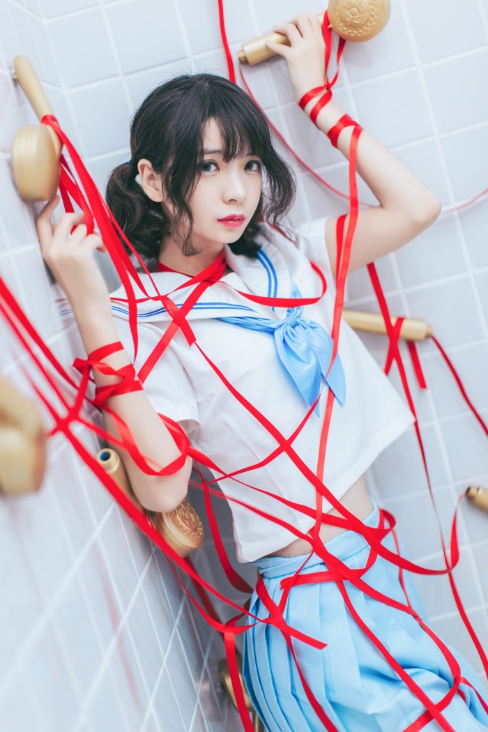 网红Coser@疯猫ss – 浴室JK [21P/172MB]插图2