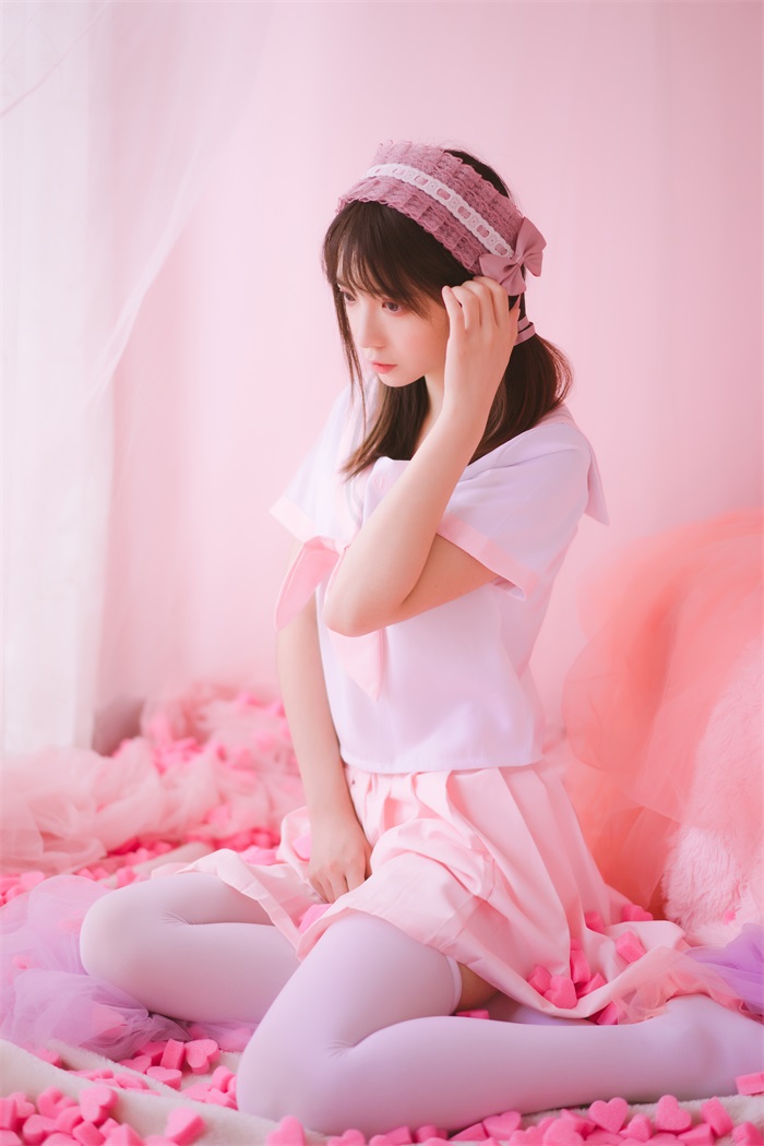 网红Coser@疯猫ss – 粉红色丝袜狂想曲 [54P/623MB]-萌图网