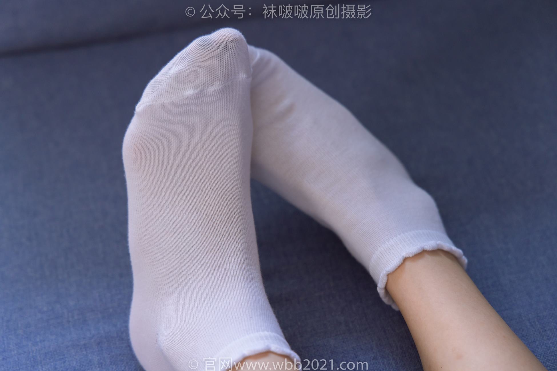 [BoBoSocks袜啵啵]NO.426 小甜豆-高跟鞋、裸足、白棉袜[140P/1V/6.62GB]插图1