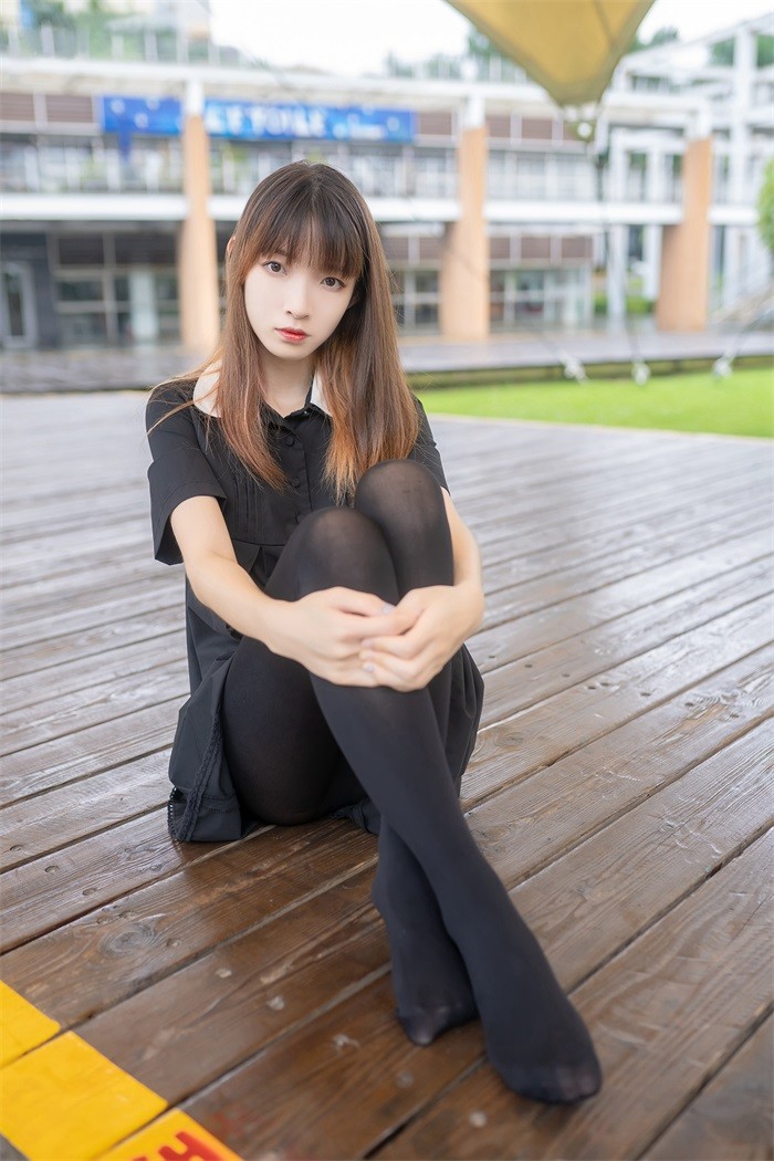 风之领域精品写真@No.064 户外黑丝长腿 [41P/221MB]插图3
