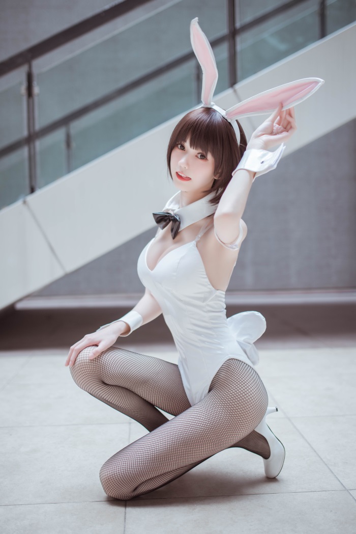 微博红人-动漫博主@你的负卿 圣人惠兔女郎 [23P/136MB]插图3