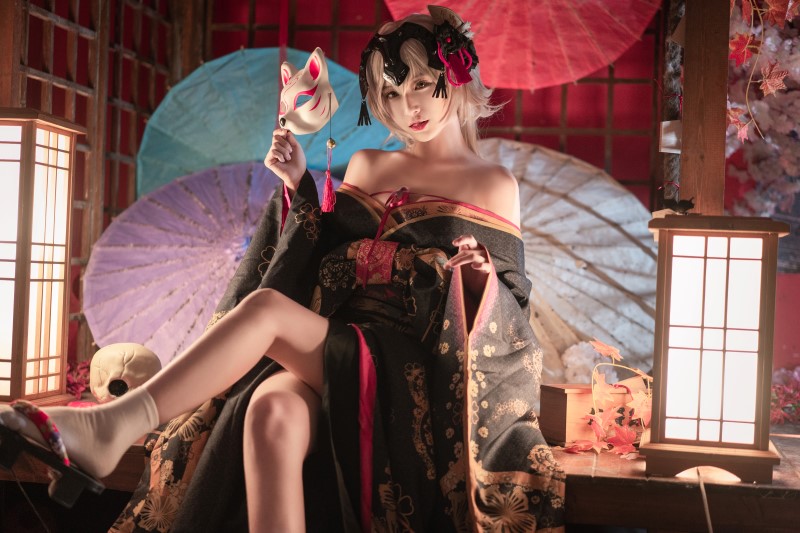 知名动漫博主@铁板烧鬼舞w 黑贞花魁 [34P/562M]插图1