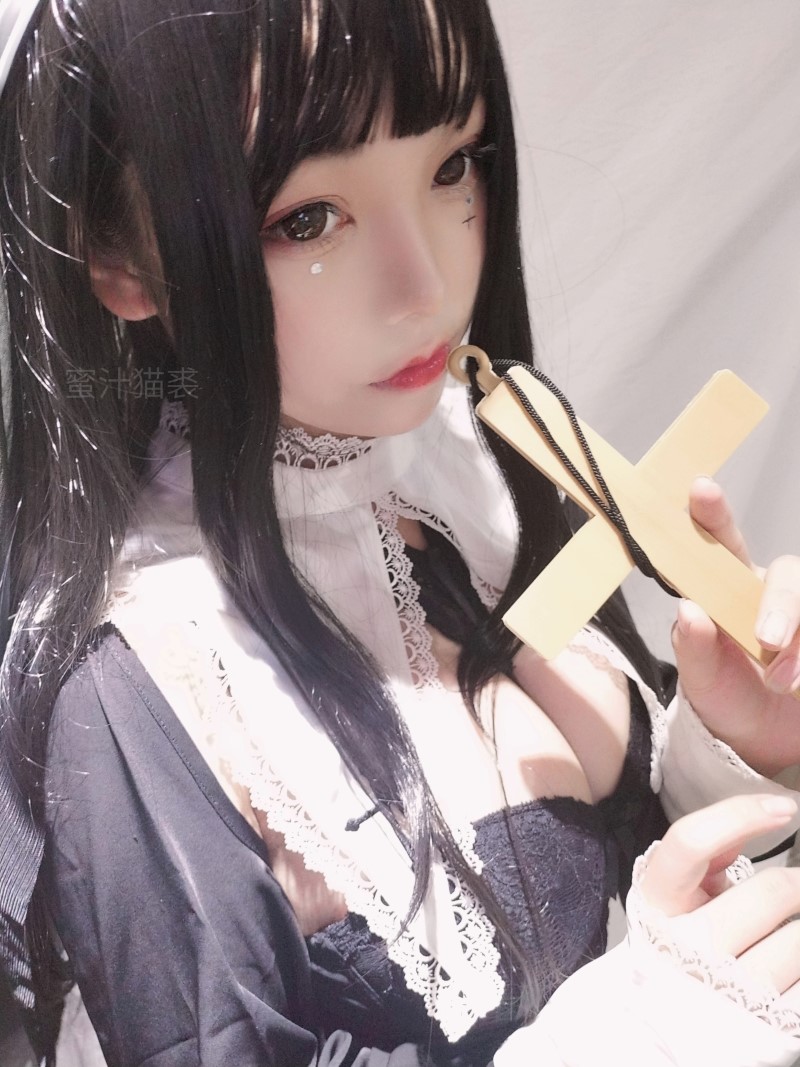 微博二次元coser@蜜汁猫裘 修女 [25P/52MB]插图1