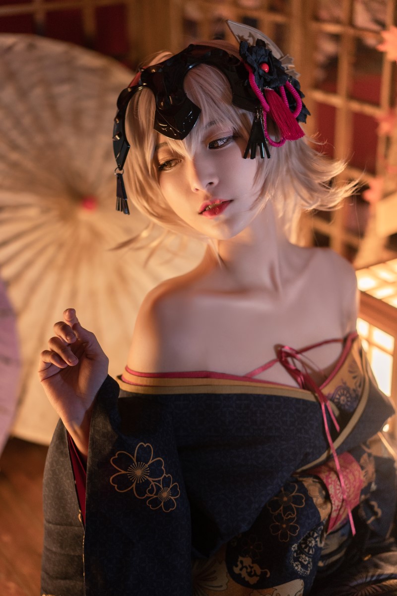 知名动漫博主@铁板烧鬼舞w 黑贞花魁 [34P/562M]插图2