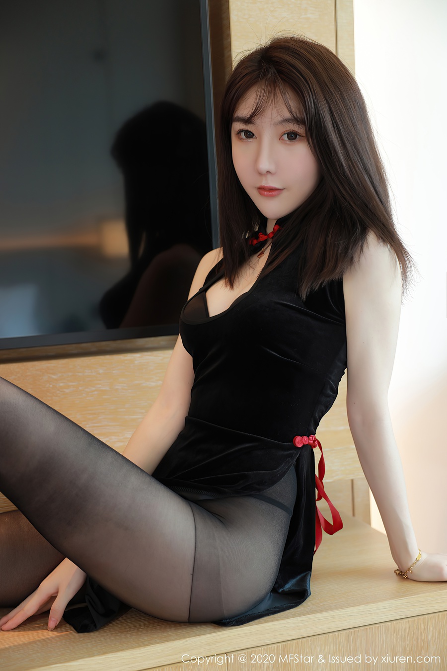 [MFStar模范学院]MF20201016VOL0402 2020.10.16 VOL.402 薛琪琪sandy[69+1P/702MB]插图2