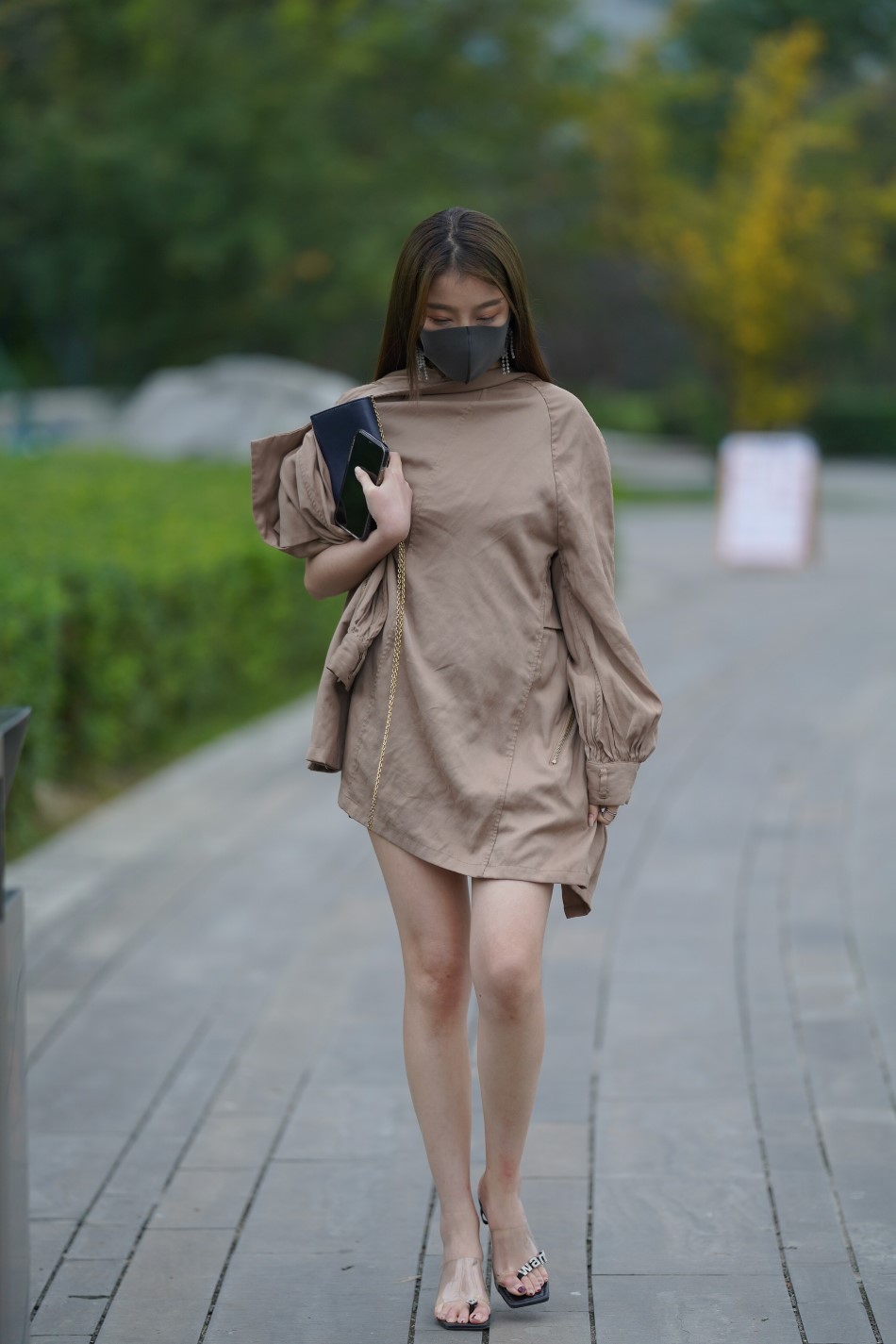 精选街拍 No.311 妩媚少妇开叉到腰的超短裙（4） [100P/95M]插图1