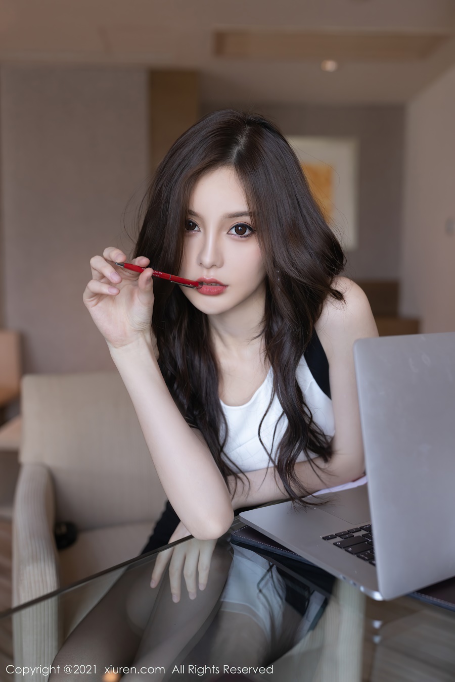 [Xiuren秀人网]2021.08.19 NO.3824 王心怡 [88+1P/830MB]插图1