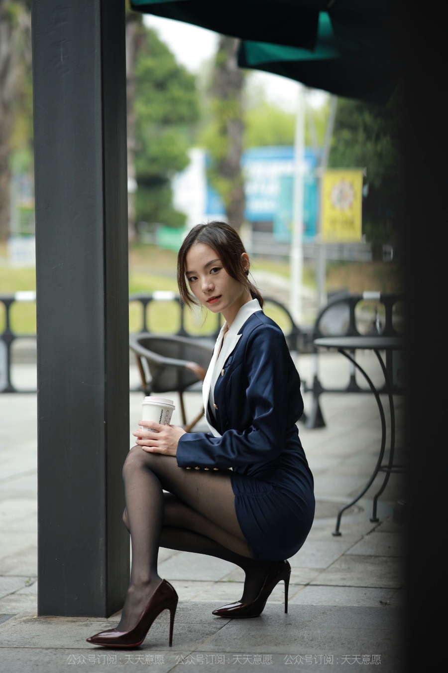 [IESS异思趣向] 耽丝 211121 小六的性感包臀职业装 [87P/96MB]插图3