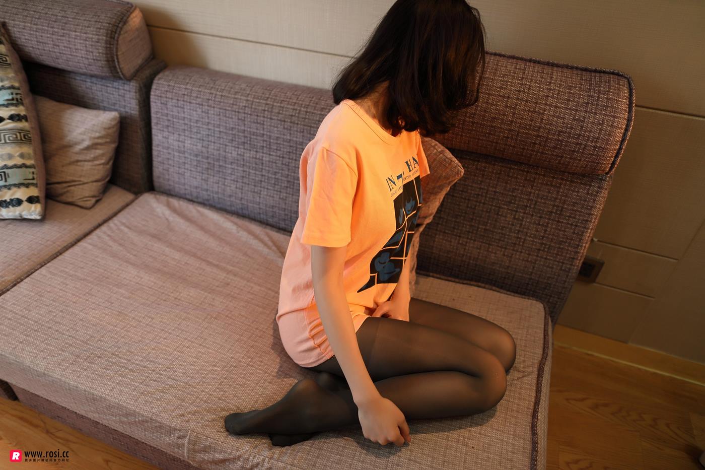 [ROSI写真] 艺学妹系列 2018.09.21 NO.0021[32+1P/42M]插图3