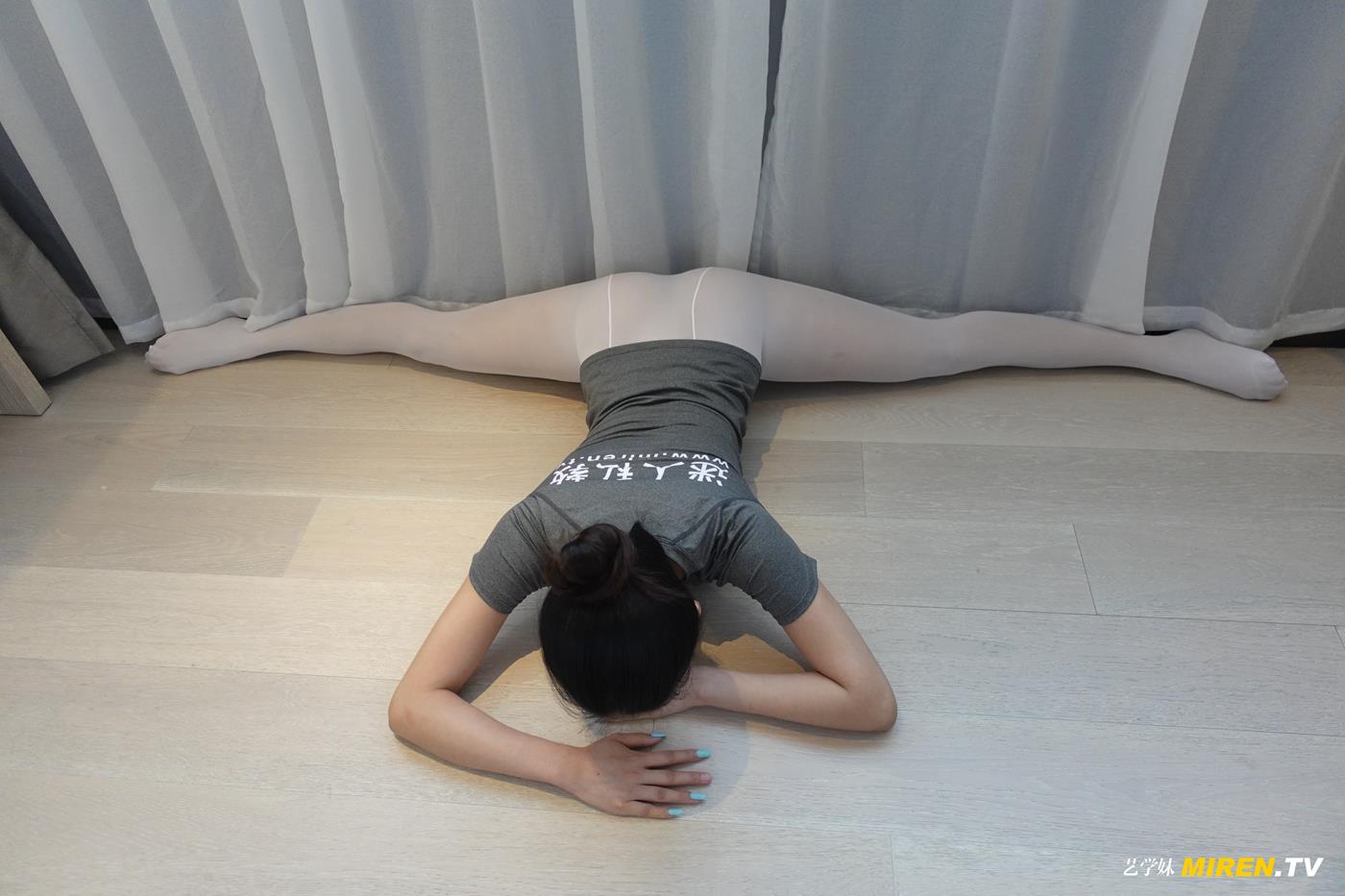 [ROSI艺学妹]2020.08.15 NO.172[27+1P/36MB]插图2