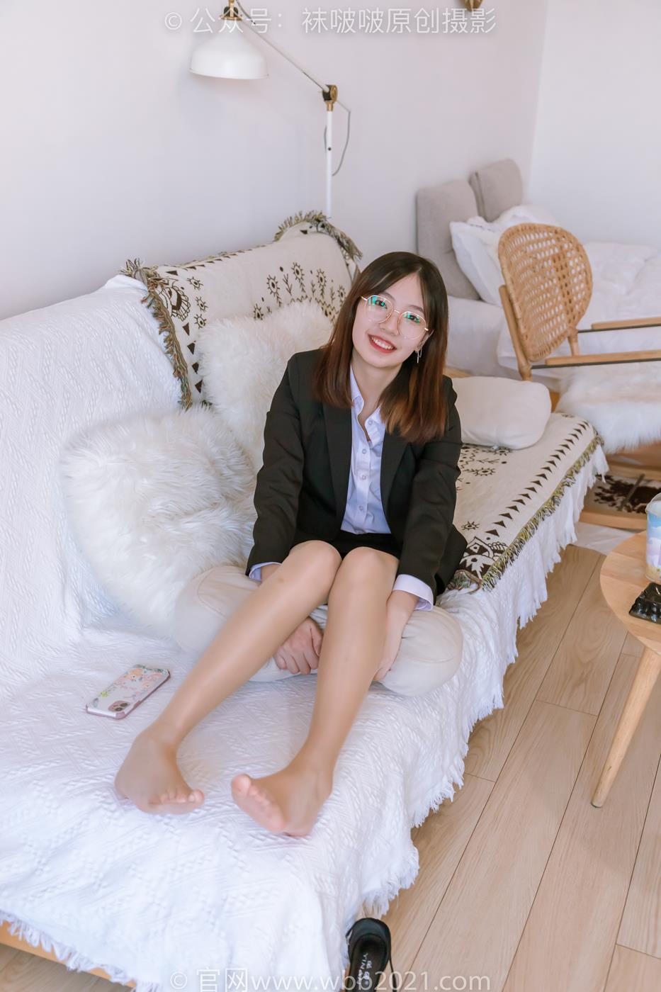 [BoBoSocks袜啵啵]NO.267 小甜豆-高跟鞋、油亮肉丝、ol制服[130P/1V/4.64GB]插图4