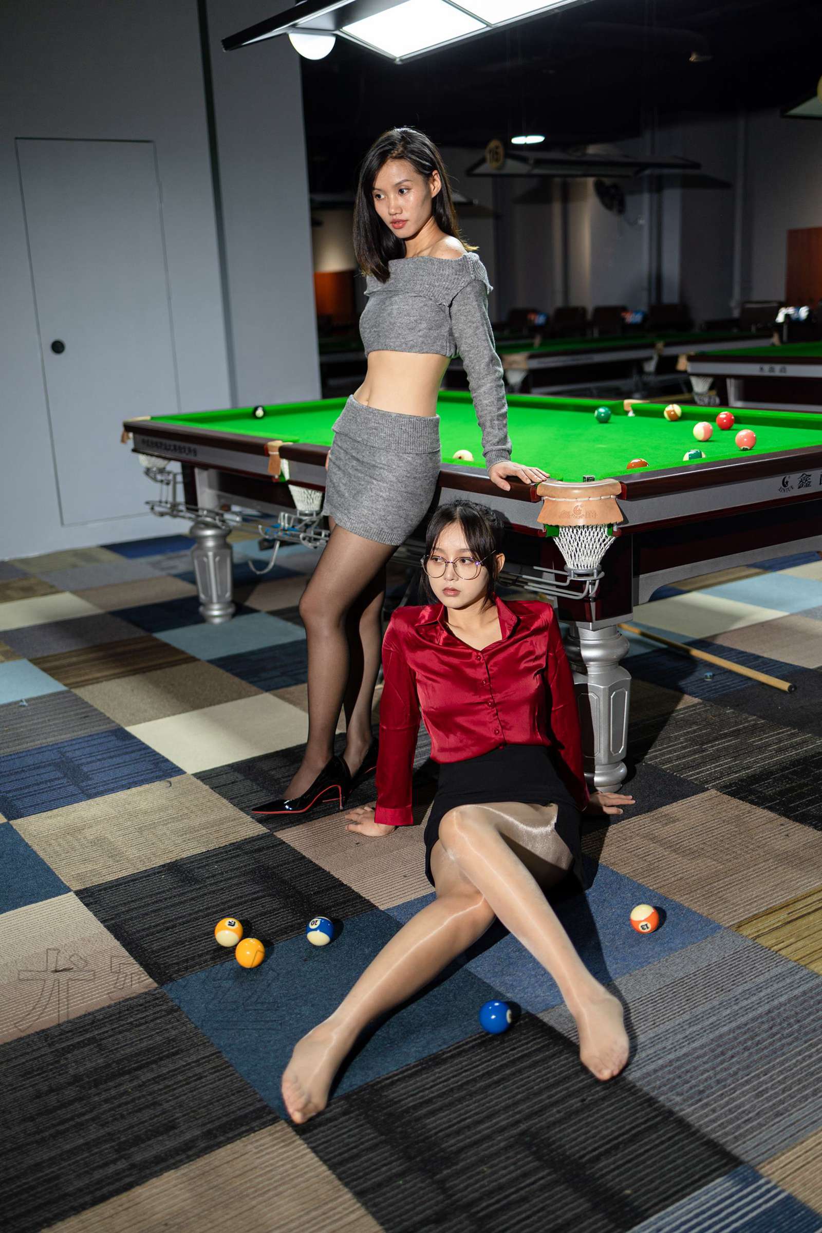 尤蜜丝 NO.082 穿搭推广展示图集[68P/736MB]插图1