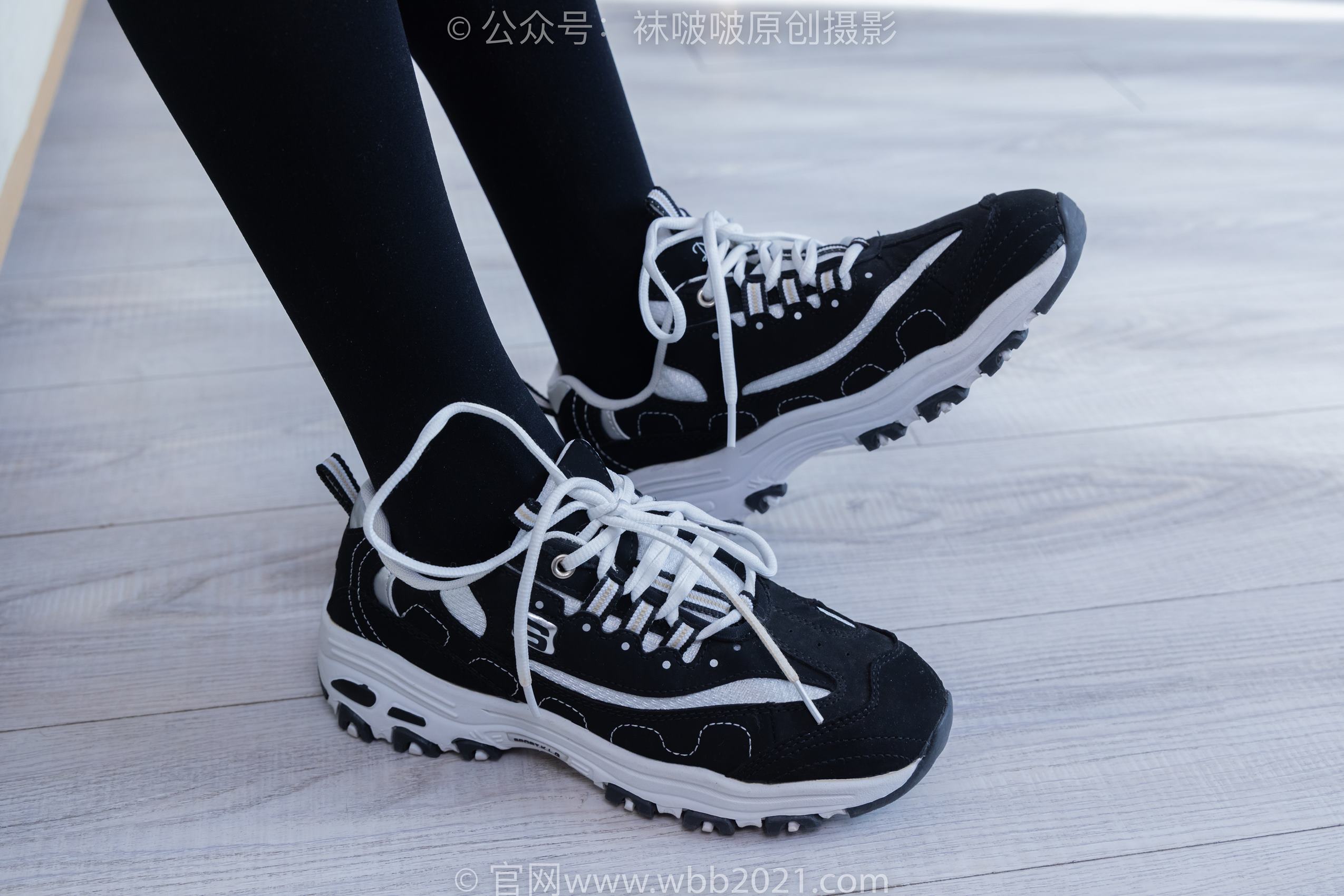 [BoBoSocks袜啵啵]NO.378 奶油-短靴、运动鞋、厚黑丝、厚灰丝[190P/1V/8.38GB]插图5