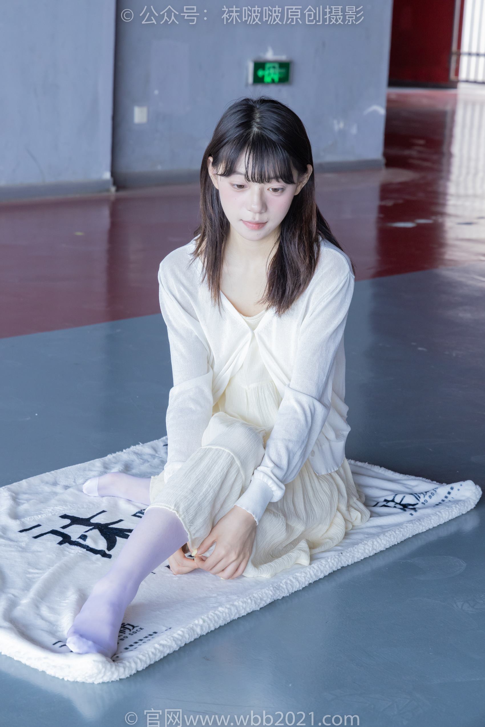 [BoBoSocks袜啵啵]NO.395 糯米-板鞋、白丝[145P/1V/6.59GB]插图1