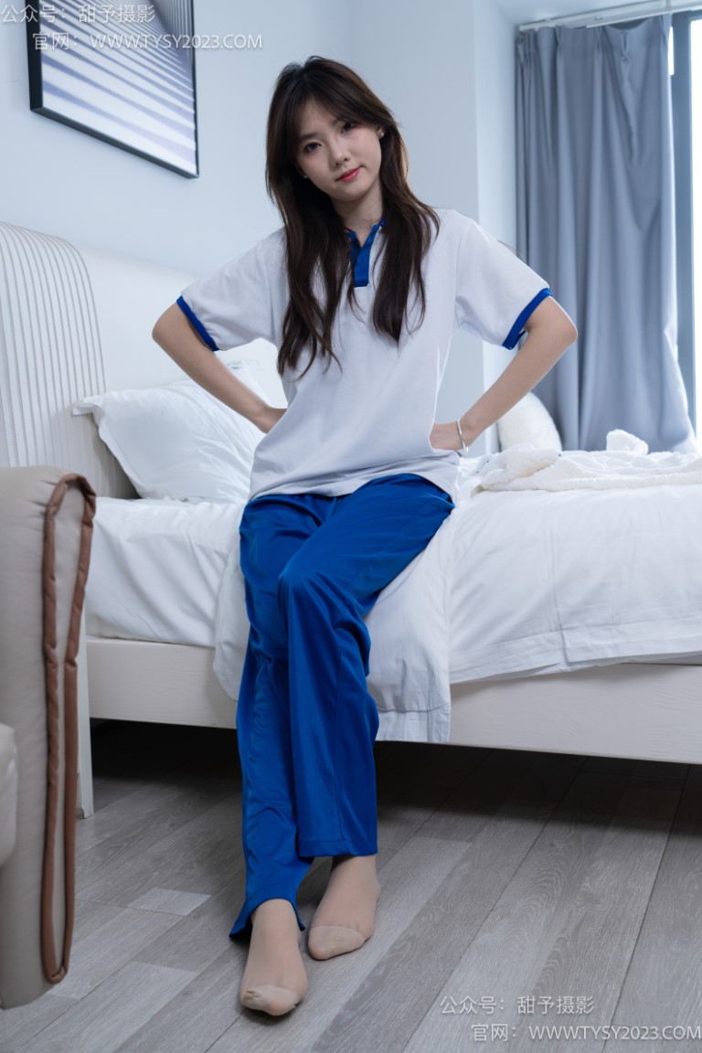 甜予摄影 NO.098期：璇璇-校服、板鞋、白棉袜、肉丝（脚尖加固款）（完整版）[135P/2V/10.37GB]插图1