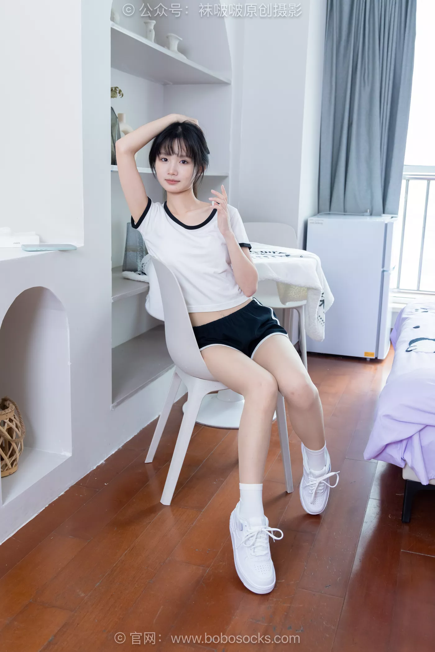 [BoBoSocks袜啵啵]NO.488 甜甜圈 板鞋、白棉袜、薄肉丝[146P/1V/7.21GB]插图2