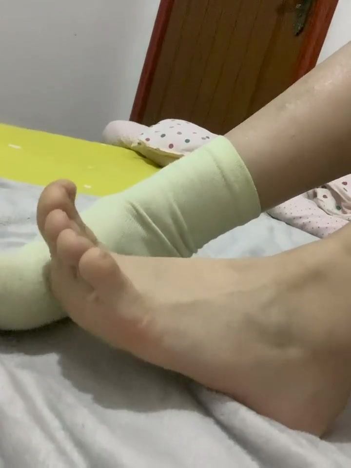 脚模面试脸足同框套路系列-172 [20P/2V/9M]插图3