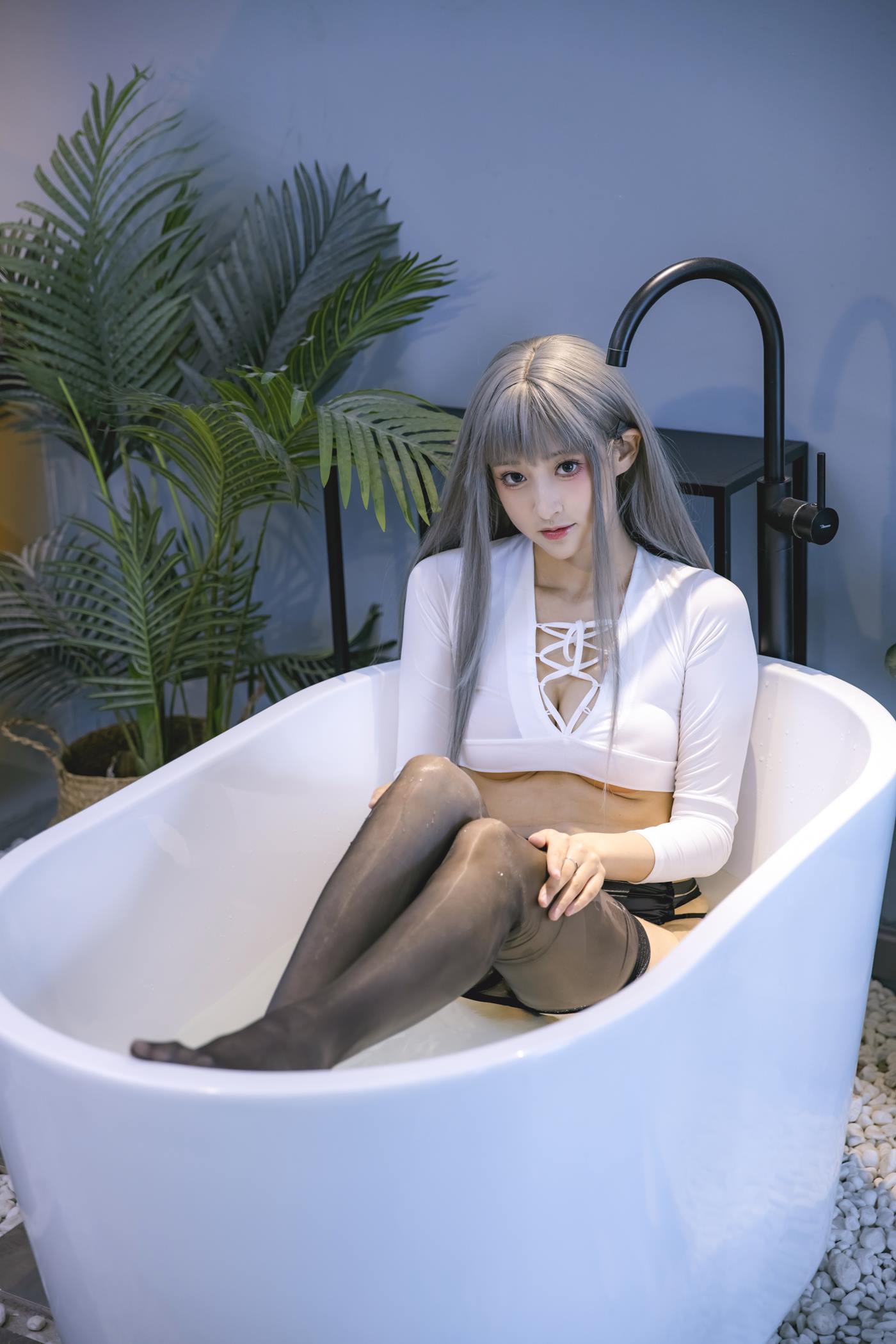 冬马路纱 – 浴缸湿身黑丝[23P/410MB]插图4