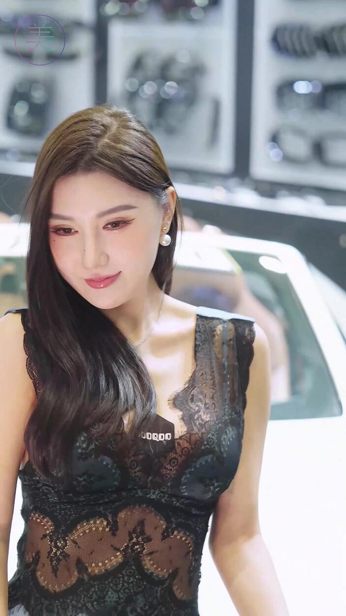 NO.1080 2024 深圳改装车展 Auto Salon 车模抖音网红随拍 76[1V/217MB]插图2