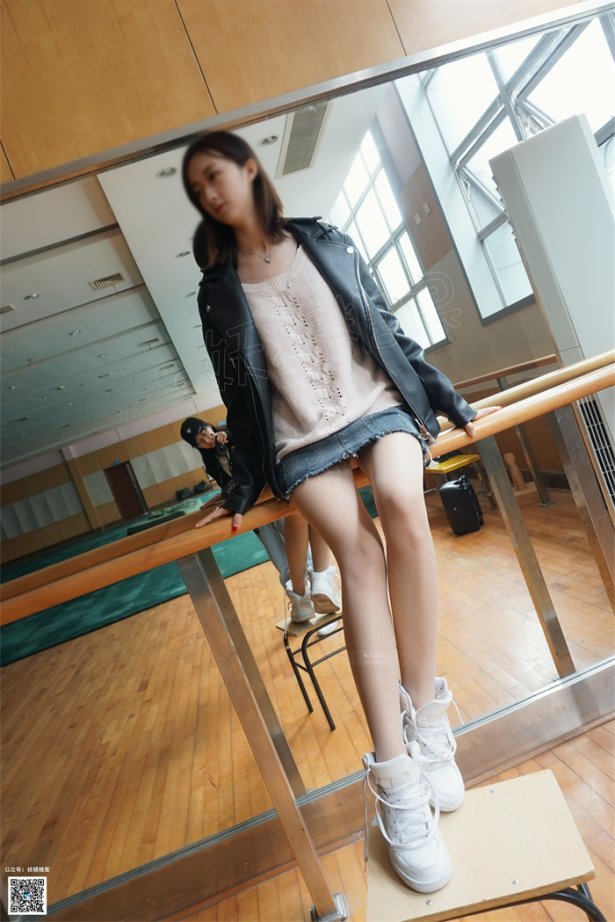 妖精视觉 NO.158 粥粥 丝袜的微香 [67P/58.6MB]-萌图网