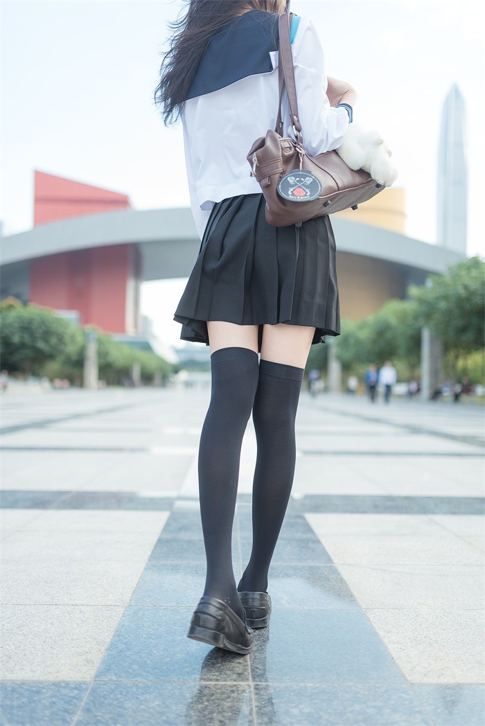 风之领域精品写真@No.003 公园校服黑丝 [39P/77.9MB]插图1