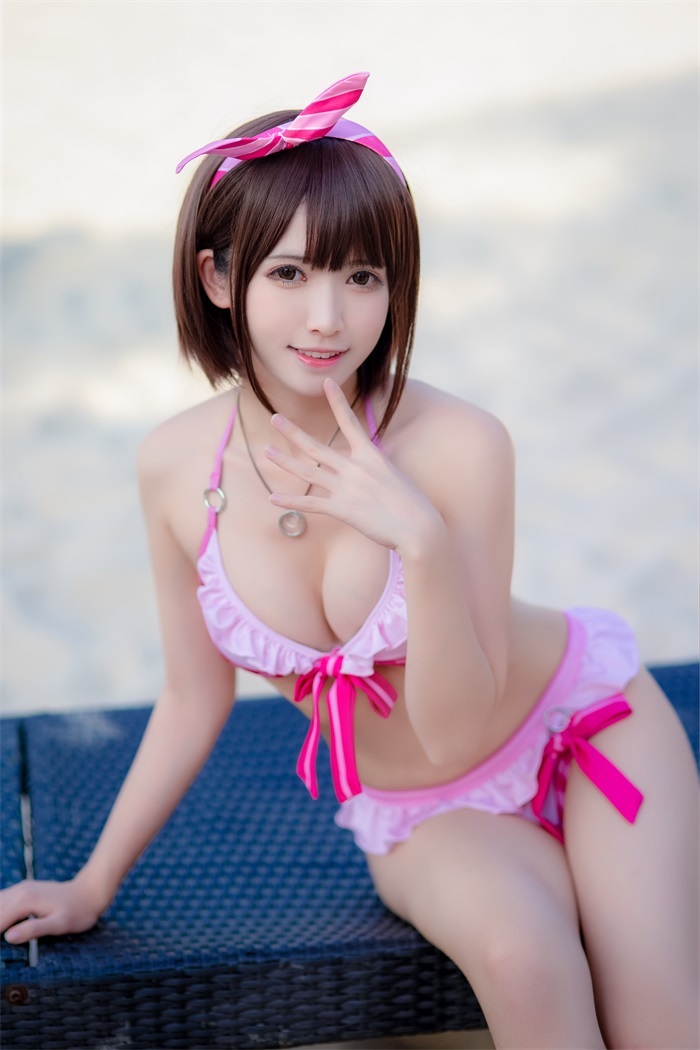 人气动漫Coser@鳗鱼霏儿 – 加藤惠 粉色泳装 [20P/166MB]-萌图网